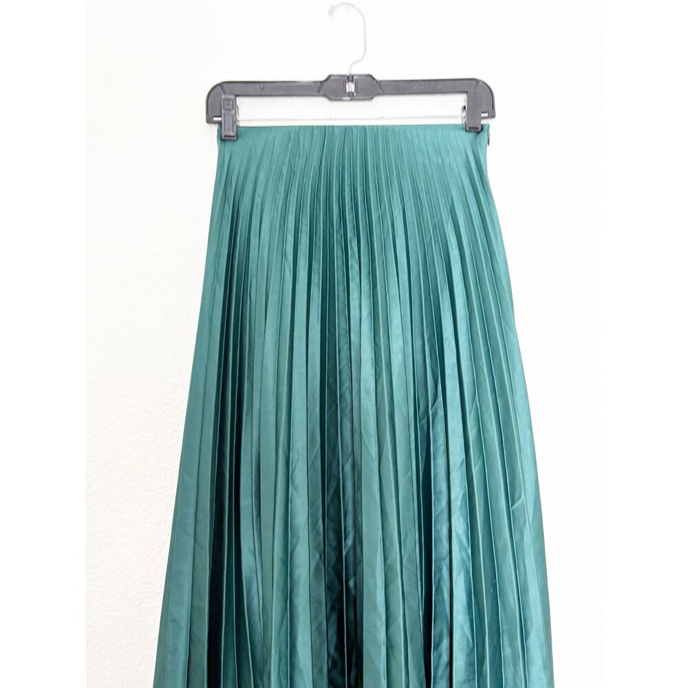 Zara Emerald Green Pleated Midi Skirt Size XS High Rise Chic Preppy Minimalist - Picture 9 of 13
